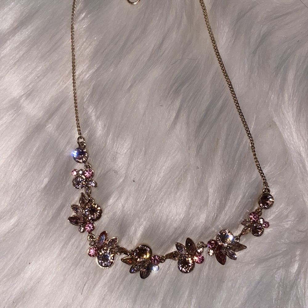 🔥Givenchy statement Necklace 🔥 - Picture 7 of 10